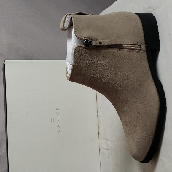 NEW Caslon Brielle Water Resistant Bootie - Picture 3 of 14